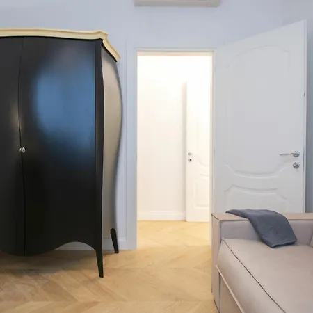 Cavour Stylish House Florencie