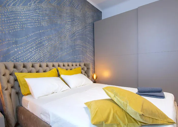 Cavour Stylish House Apartmán *
