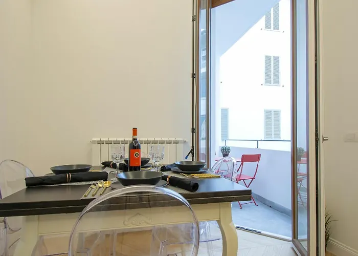 Cavour Stylish House Apartamento Florença