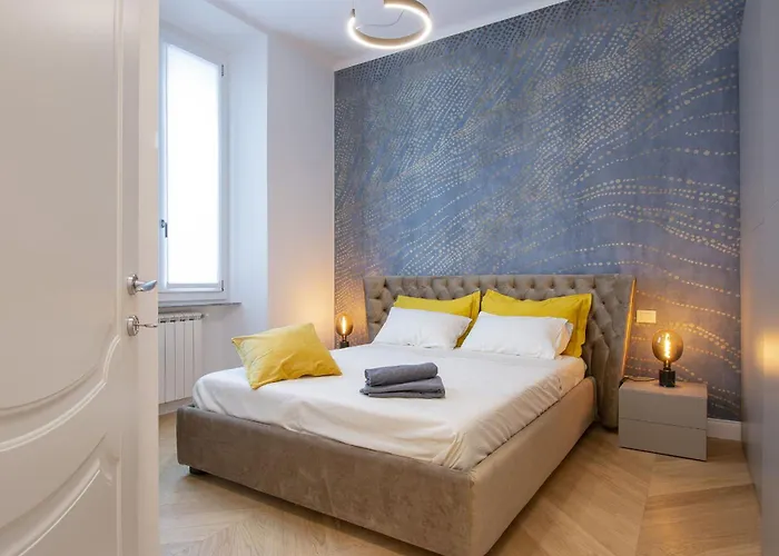 Cavour Stylish House *